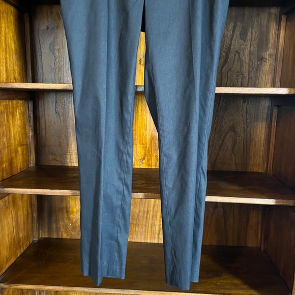 Simons (4/Sm) Contemporaine linen-blend pants, with stretch, EUC. - Picture 3 of 16